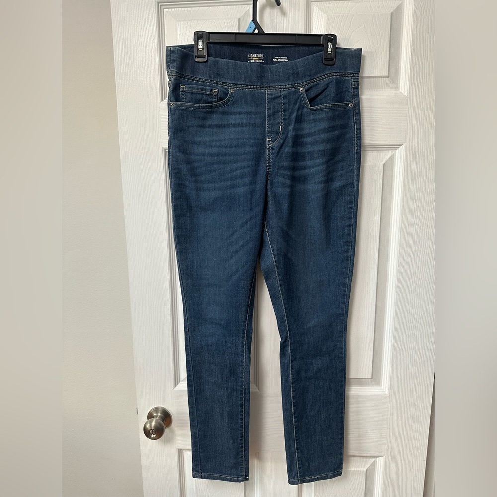 Levi’s pull on  Skinny Jeans - Blue